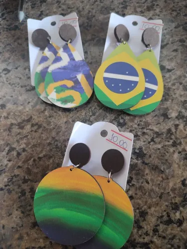 Brincos do Brasil