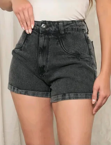 Short mom novo