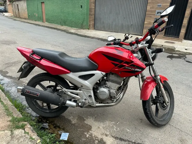 Honda CBX 250 Twister 2008
