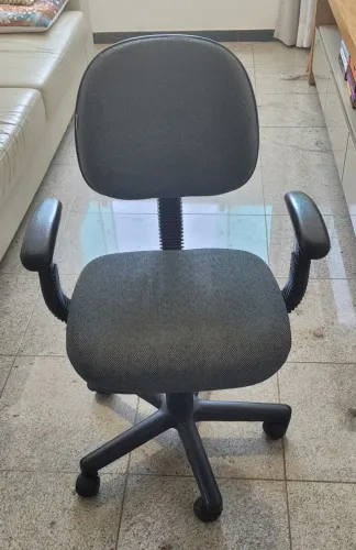 Cadeira Escritório Ajuste Braço e Altura