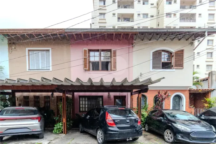 Casa de vila térrea para aluguel - 98 m² - 2 quartos - Vila Nova Conceição - São Paulo
