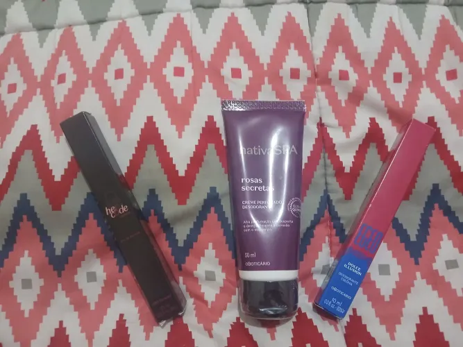 Kit O Boticário 2 Perfume de Bolsa+ Hidratante R$ 40