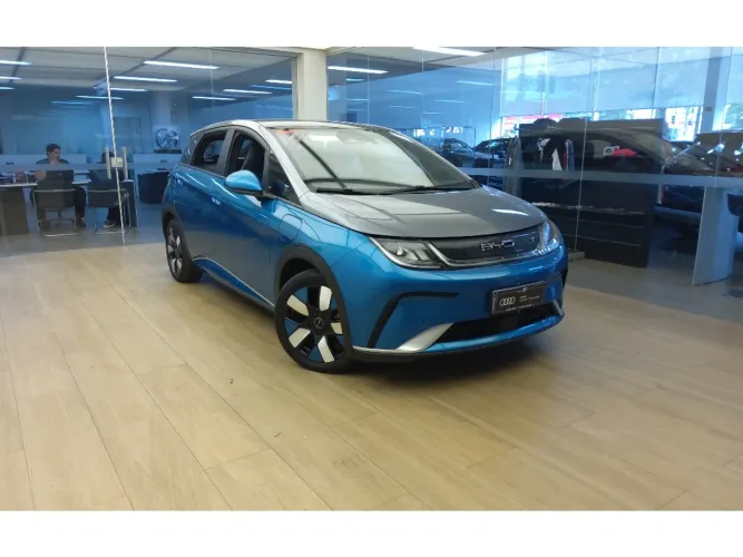 BYD Dolphin EV (Elétrico) 2024