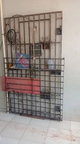 Grades de portas, portões e janelas