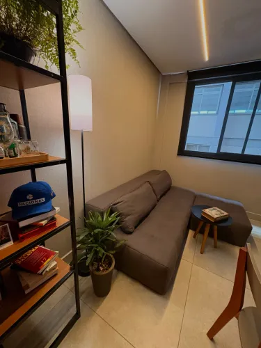 Sofá Soho com Puff- Apenas 2 anos de uso (paguei R$2900)