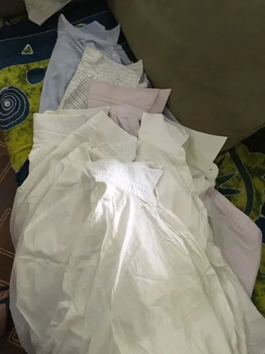 Camisas várias marcas - Leia o anúncio