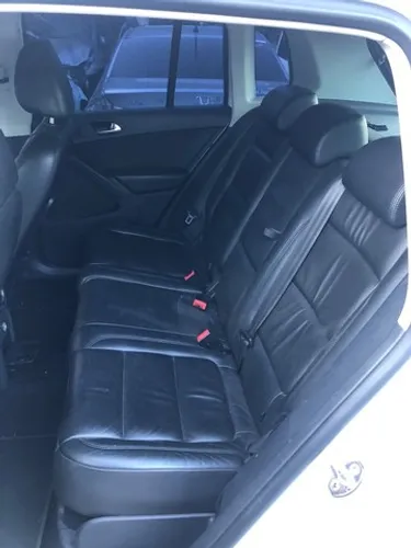 Bancos de Couro Tiguan 2011.
