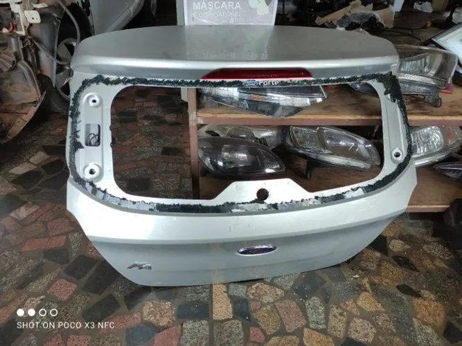 Tampa traseira Ford Ka