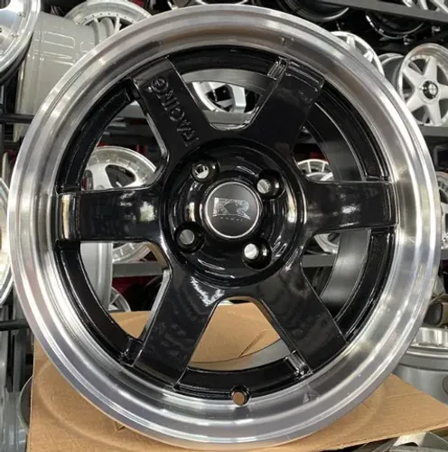 Rodas Te37 aro 15 tala 7.5 borda diamantada