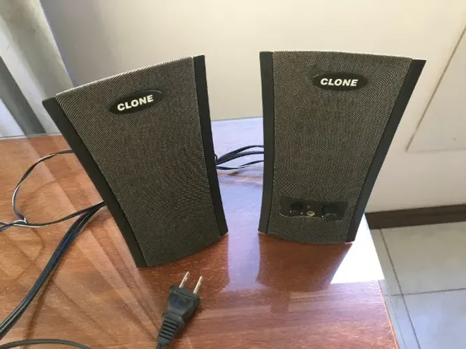 Caixas de som para notebook CLONE