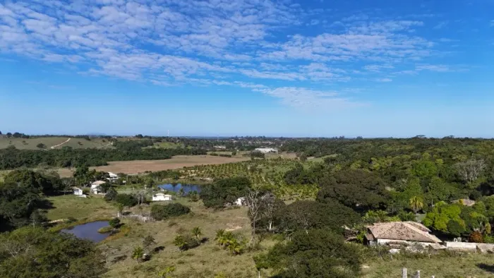 Oportunidade! Terreno de 900mts2 com RGI em excelente local!