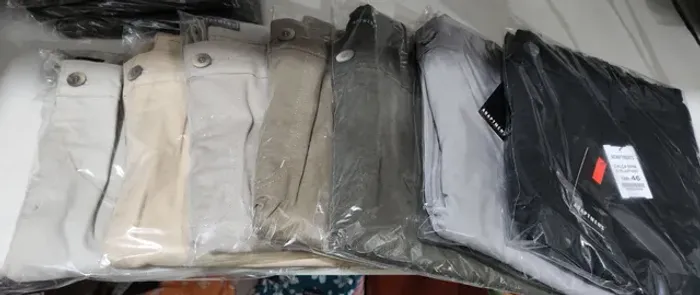 Calça brim c/ Lycra 