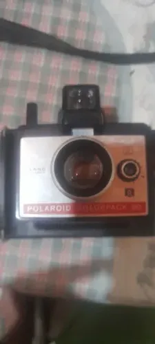 Câmera polaroide antiga com bolsa vintage Black fire