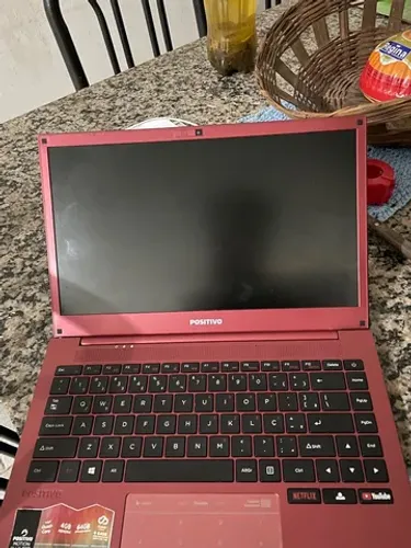 Notebook Positivo Motion Red Q464C-O Intel Atom Quad Core Linux 14,1'' - Vermelho