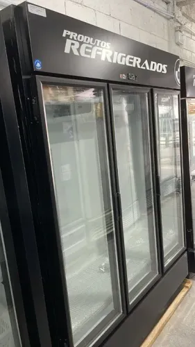 Auto serviço 3 portas preto special edition interno branco - Fortsul