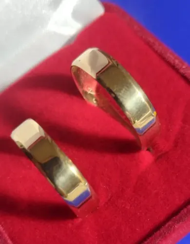 Alianças Peso 4.70 Gramas 4,1 mm Larga Casamento Ouro 18 kilates