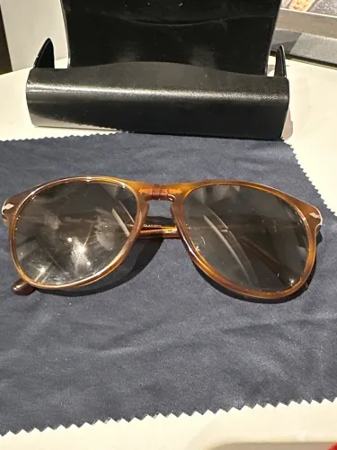 Óculos de Sol - PERSOL