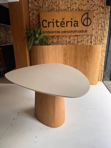 Mesa de Jantar MDF Freijó | Modelo Personalizado | Entrega em Todo o Brasil<br>