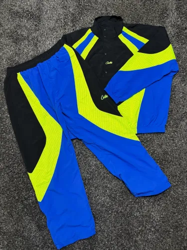 Conjunto CORTEIZ ?