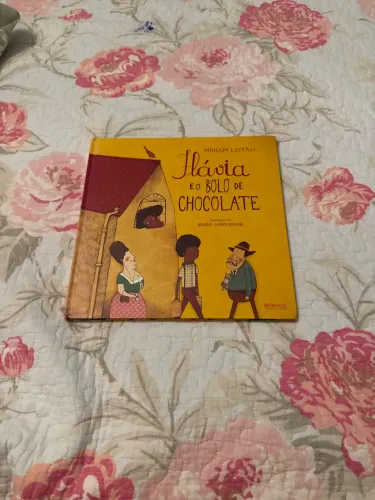 Flávia e o bolo de chocolate