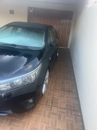 Toyota Corolla Altis 2.0 Flex 16V Aut. 2016