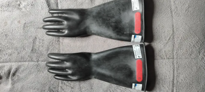 Luva isolante classe 0 