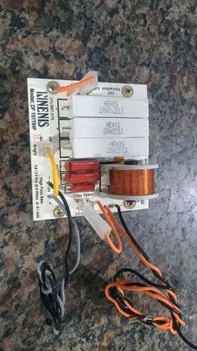 Divisor de frequência 2 vias Nenis