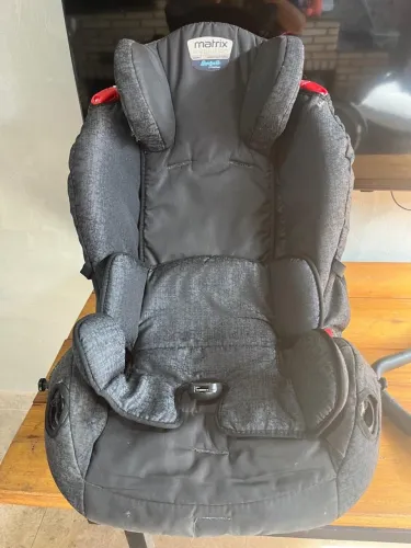 Cadeirinha Infantil Matrix 0 A 25kg - Evolution Burigotto (Usado)