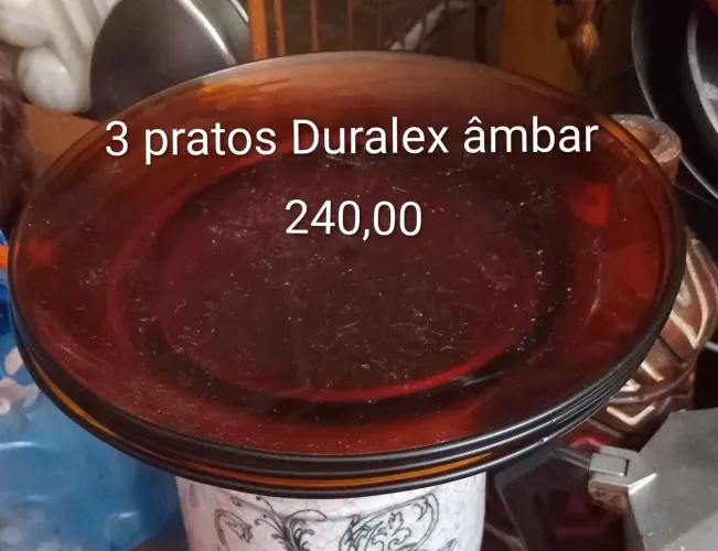RARIDADE!! Ítem de colecionador! Três (3) pratos Duralex original da epoca, cor âmbar