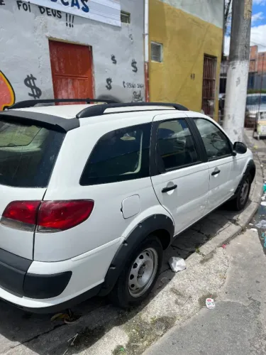 Fiat Palio Weekend Trekking 1.6 Flex 16V 5P 2013