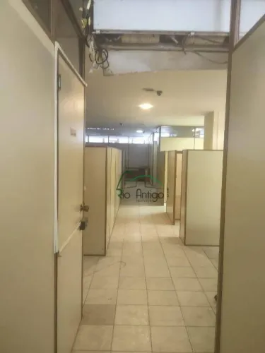Sala Comercial - Aluguel - Avenida Nossa Senhora de Copacaba - Copacabana