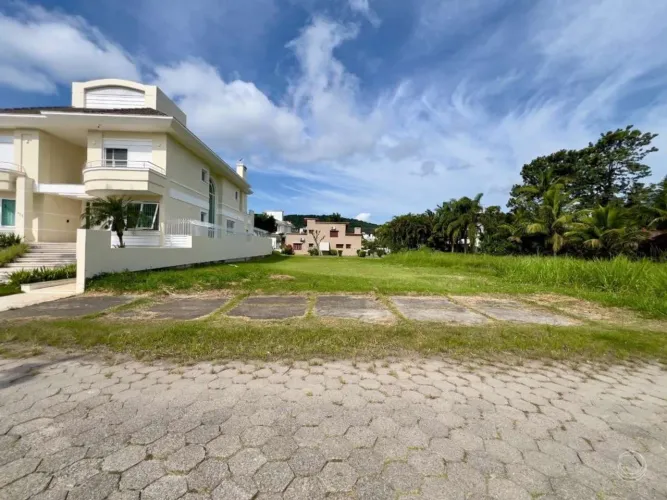 Terreno para Venda em Florianópolis, Jurerê