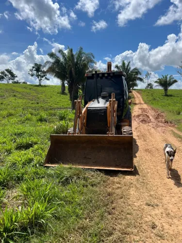 Retroescavadeira case 4x4  fone *