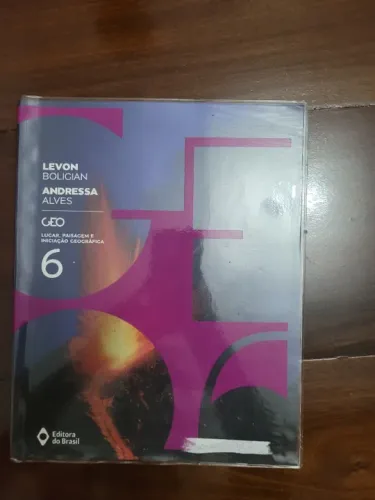 Vendo livro de Geografia do 6°ano Ed. Do Brasil