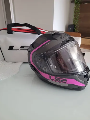 Capacete LS2 challenger
