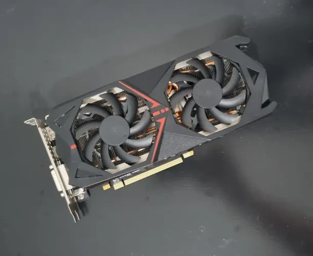 AMD RX 570 4GB NO ESTADO