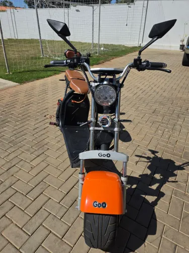 Scooter eletrica 2000 w com 500 km rodados