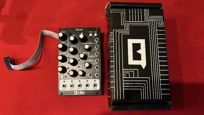 Módulo Eurorack Qu-Bit Bloom