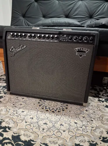 Amplificador Fender Stage 1000 100w