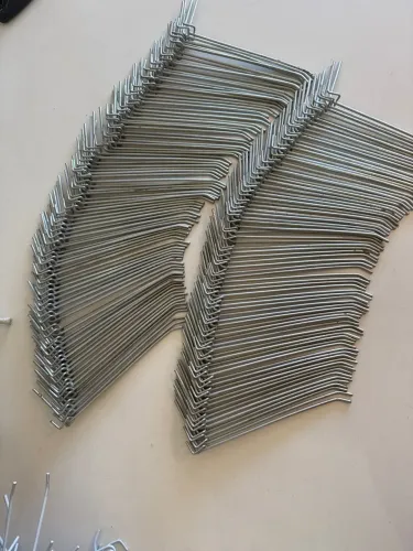 191 cabides Ganchos de metal para painel aramada 