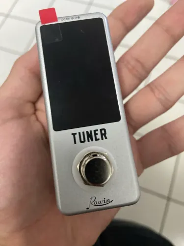 Pedal ROWIN TUNER (avalio trocas) 