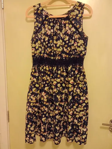 Vendo/troco roupas diversas