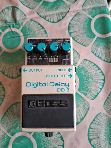 Pedal de Delay Boss DD-3