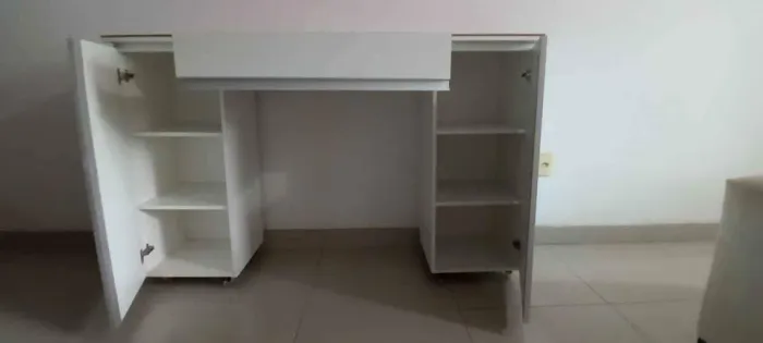 Mesa/ Ilha Móvel