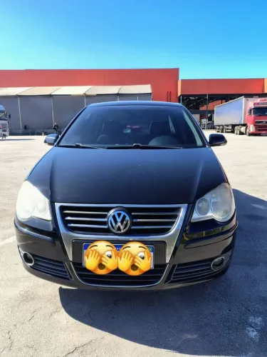 Volkswagen Polo Sedan 1.6 MI Total Flex 8V 4P 2011