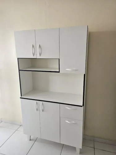 Armário de cozinha branco 