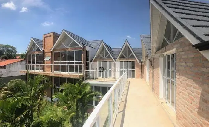 Sobrado com 4 dormitórios para alugar, 297 m² por R$ 4.500/mês - Vila Teller - Indaiatuba/