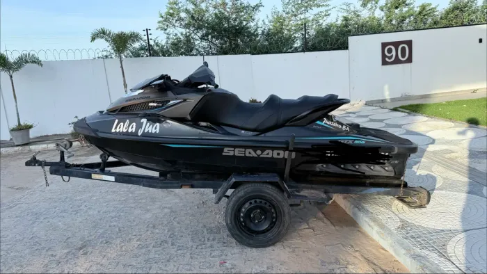 Jet Ski - Sea-Doo 300cv - 2017 / Revisado - R$ 72.700,00 - com carretinha (ganho 4mil)