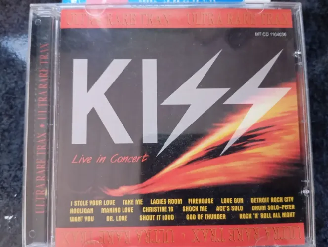 Kiss ultra rare trax live in concert CD original usado