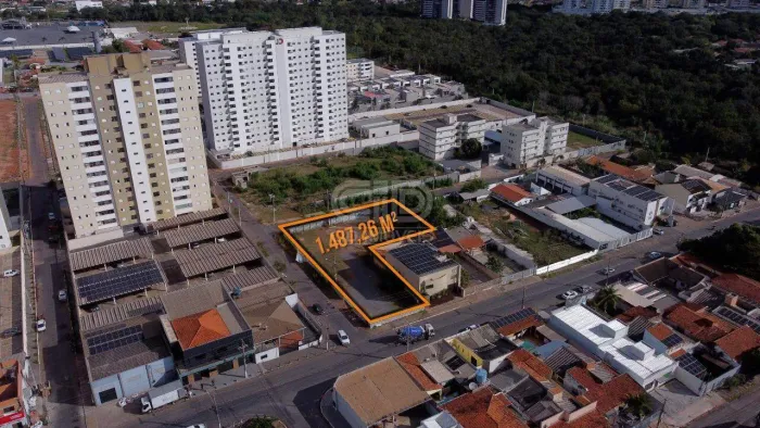 Terreno á Venda no bairro Morada do Ouro